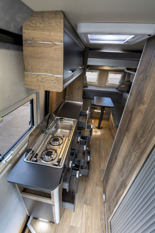 mega-lounge-680S-twin-megamobil-modelle-wohnmobile-center